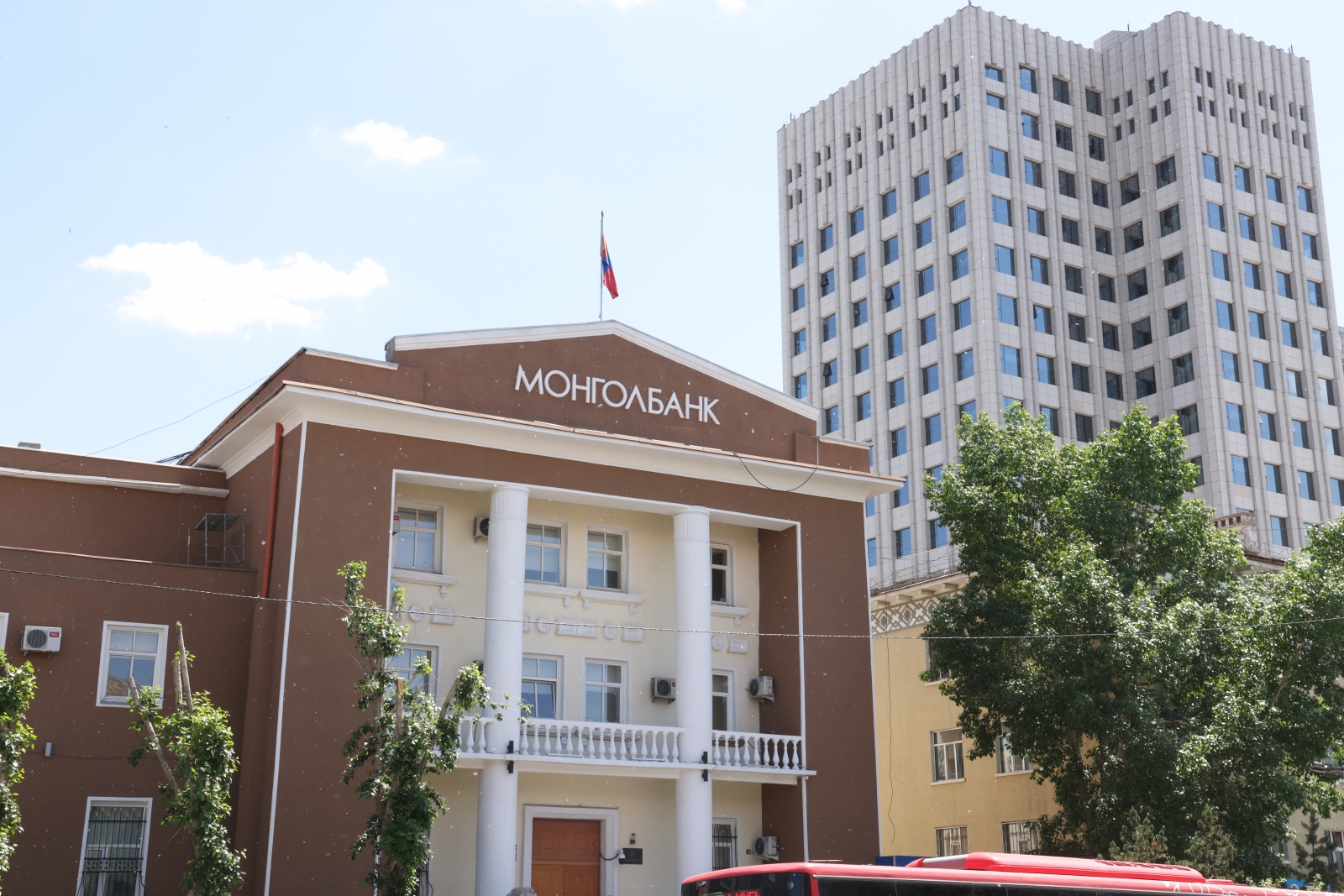 How The Banking Industry Attracts Leadership Talent In Mongolia