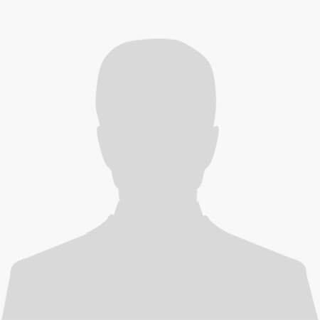 Consultant default image