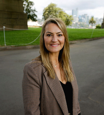 Hils Williams, Senior Consultant