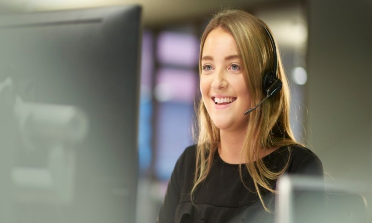 Worker using recruitment tools