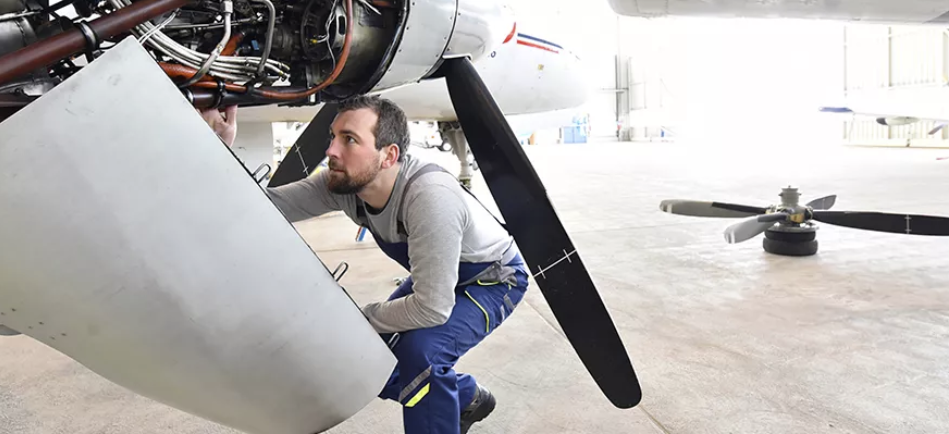 Aircraft Maintenance Engineer (Structures)